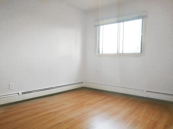 Calgary 1 + Den bedrooms Apartment for rent. Property photo: 483112-2