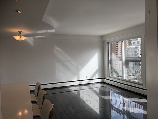 Calgary 2 bedrooms Condo Unit for rent. Property photo: 483976-2