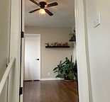 RECENTLY RENOVATED BRIGHT & SUNNY TOP FLOOR SUITE IN ALTADORE