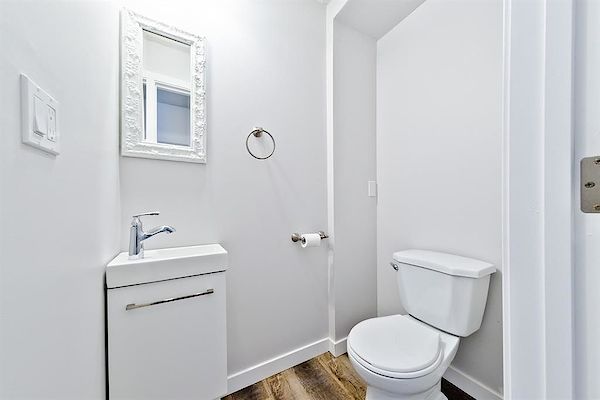 Calgary 3 bedrooms House for rent. Property photo: 485427-3