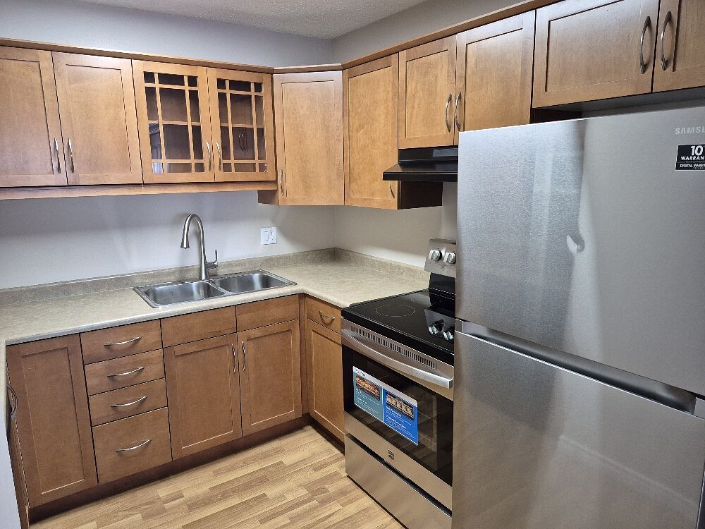 Edmonton 1 bedroom Condo Unit for rent. Property photo: 485502-1