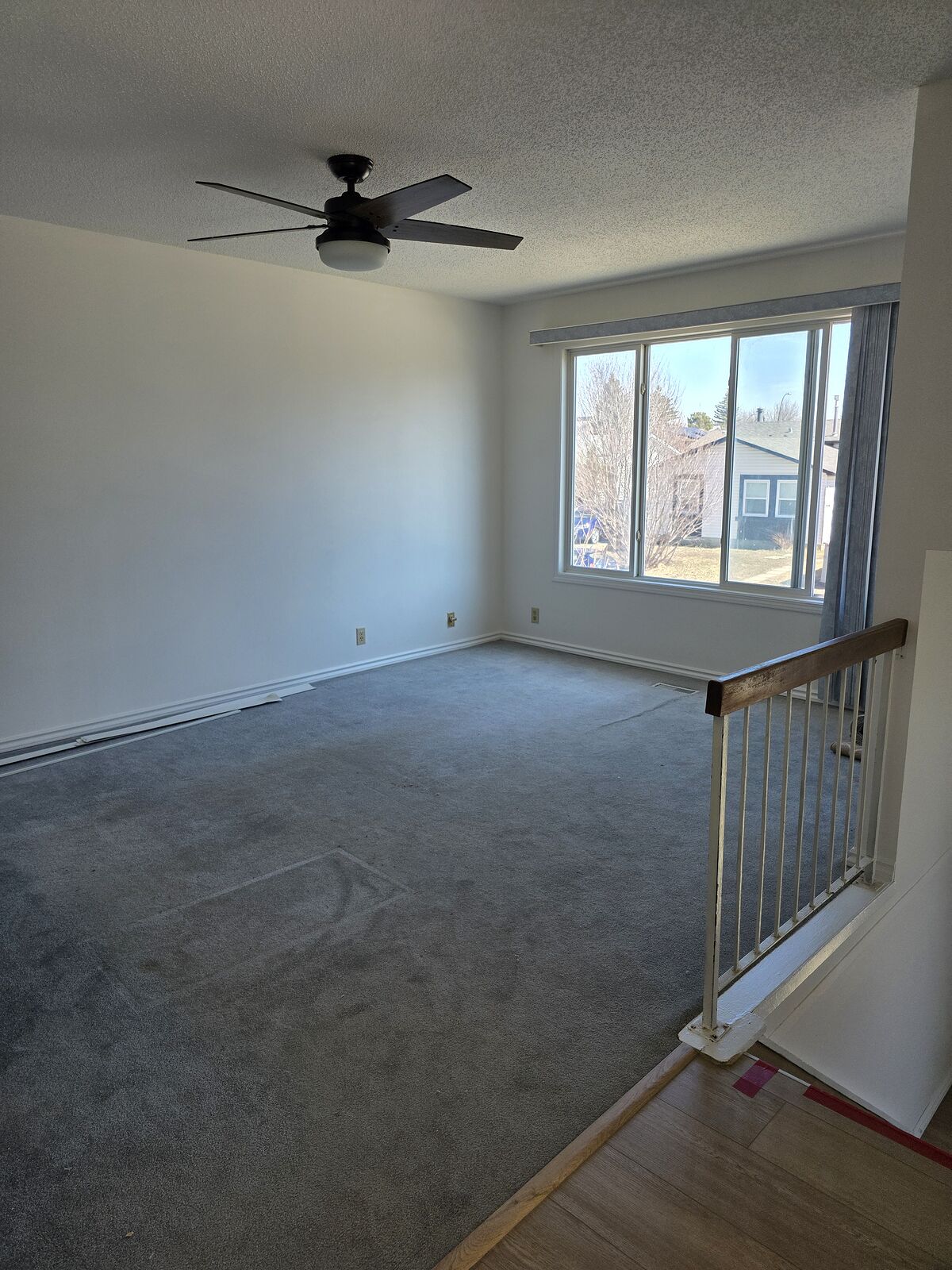 Calgary 3 bedrooms Main Floor for rent. Property photo: 485976-1
