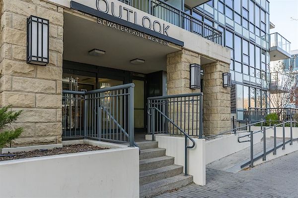 Calgary 1 + Den bedrooms Apartment for rent. Property photo: 486448-3