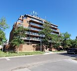 Inner city 2 balconies, 2 bedrooms, in suite laundry, bright condo