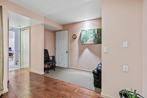 Calgary 1 bedroom Apartment for rent. Property photo: 487198-3