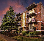 LOW RENT SEP! ***CITY LIVING*** 1 Bed/Bath Condo in Trendy lower Mount Royal