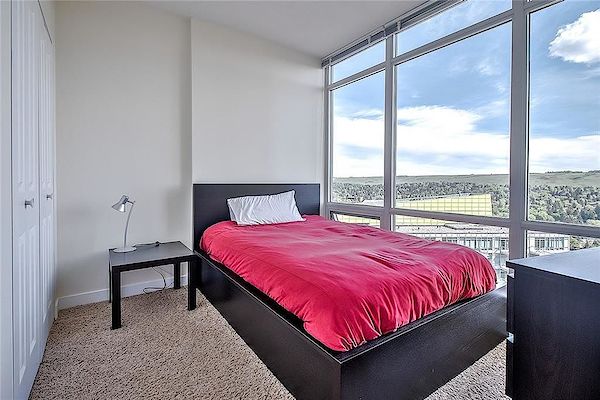 Calgary 1 bedroom Condo Unit for rent. Property photo: 487612-3