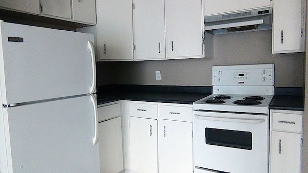 Cochrane 1 bedrooms Apartment for rent. Property photo: 48762-3