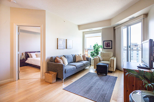 Executive Downtown Condo With 2 Underground Parking Stalls!