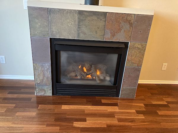 Calgary 1 bedroom Condo Unit for rent. Property photo: 488380-3