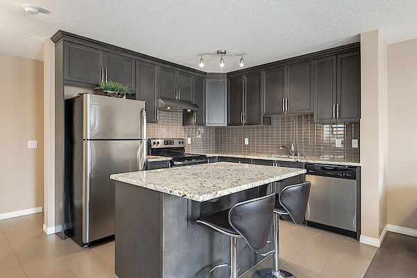 Calgary 3 + Den bedrooms Townhouse for rent. Property photo: 488506-3