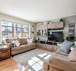 Home Sweet Home 2 Bedroom SW Walking Distance to Ammenities