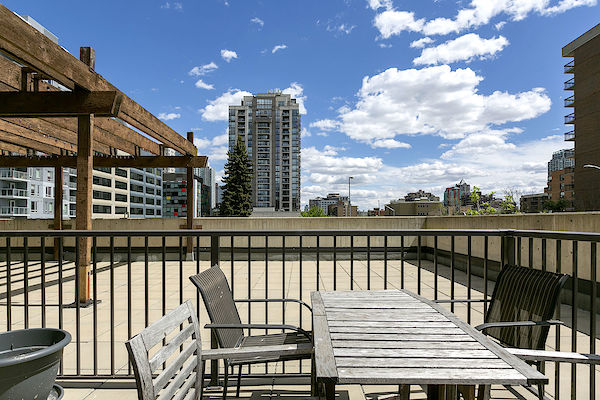 Calgary 1 bedroom Condo Unit for rent. Property photo: 489504-2