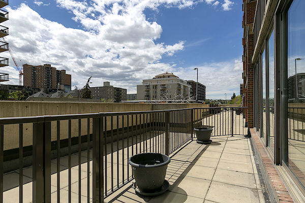 Calgary 1 bedroom Condo Unit for rent. Property photo: 489504-3