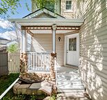 4 BED Cul-de-sac-Double garage in Harvest Hills