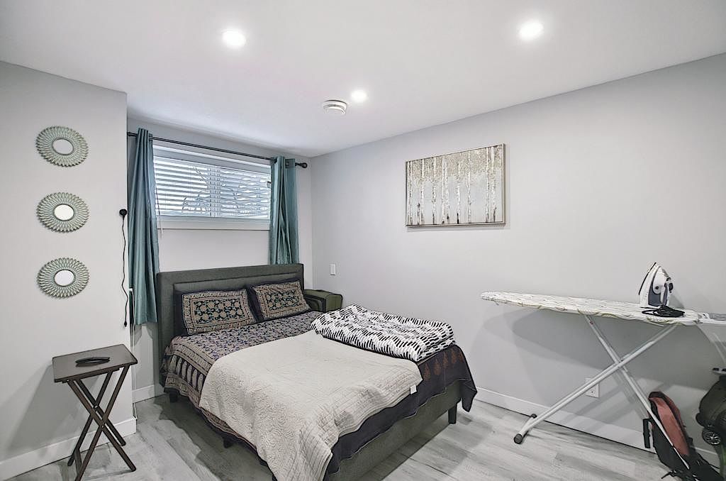 Calgary 1 bedroom Room For Rent for rent. Property photo: 490735-1