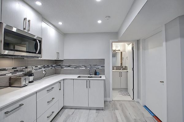 Calgary 1 bedroom Room For Rent for rent. Property photo: 490735-2