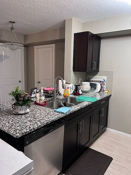3 Bedroom Apartment close to all amenities