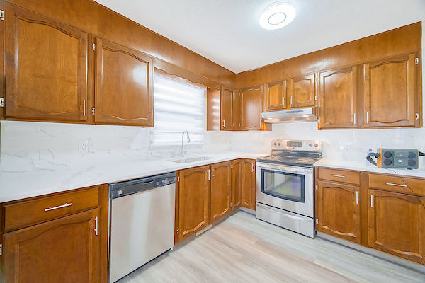 Calgary 3 bedrooms Duplex for rent. Property photo: 492013-2