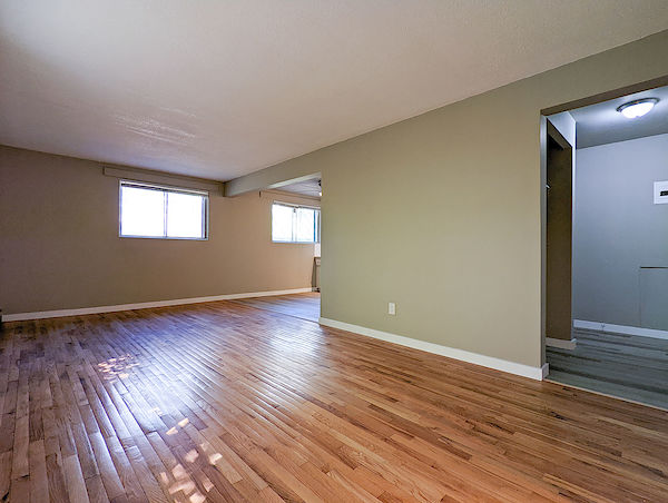 Edmonton 1 bedrooms Apartment for rent. Property photo: 492104-3