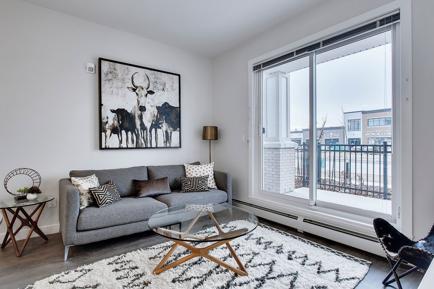Airdrie 2 bedrooms Apartment for rent. Property photo: 493065-1