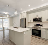 Fantastic Condo in perfect location!!