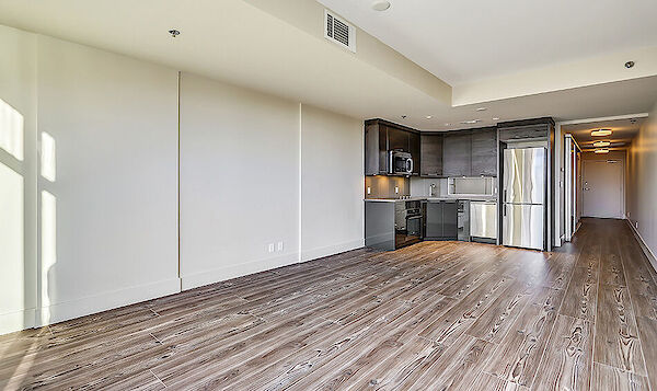 Calgary 1 bedroom Condo Unit for rent. Property photo: 493495-3