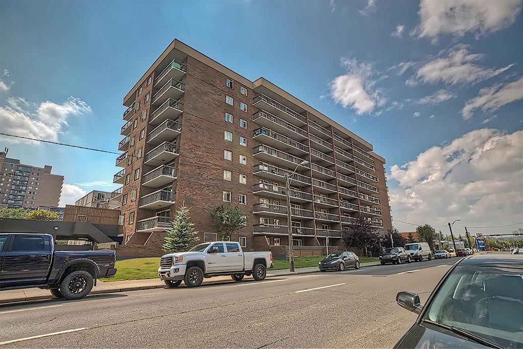 Calgary 2 bedrooms Condo Unit for rent. Property photo: 493642-1
