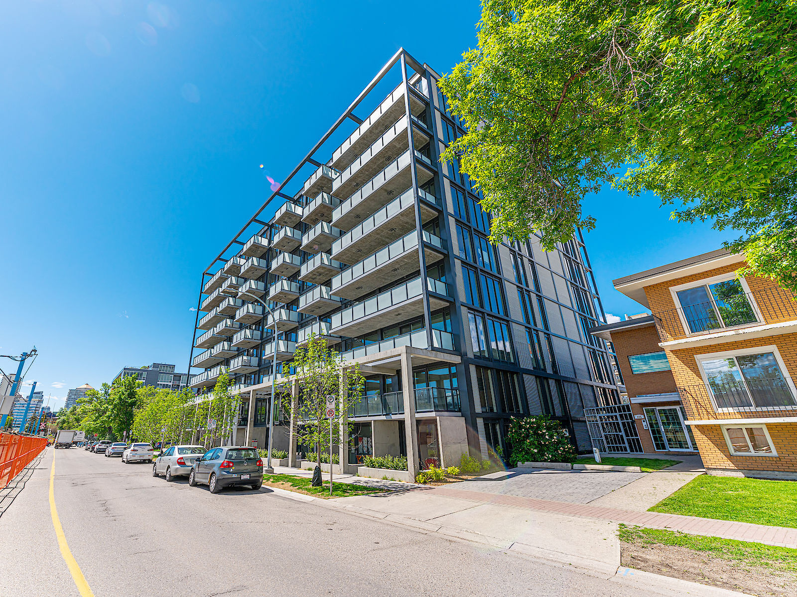 Calgary 1 + Den bedrooms Condo Unit for rent. Property photo: 493745-1