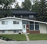 Large beautiful 4-level split in Mayland