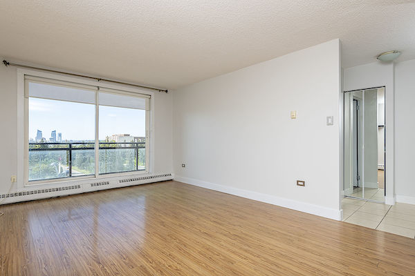 Calgary 1 bedroom Condo Unit for rent. Property photo: 494422-2