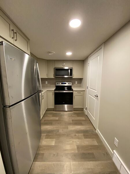 Calgary 1 bedroom Basement for rent. Property photo: 496512-2
