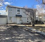 Spacious 5 Room House located 2 Mins away from Dalhousie LRT