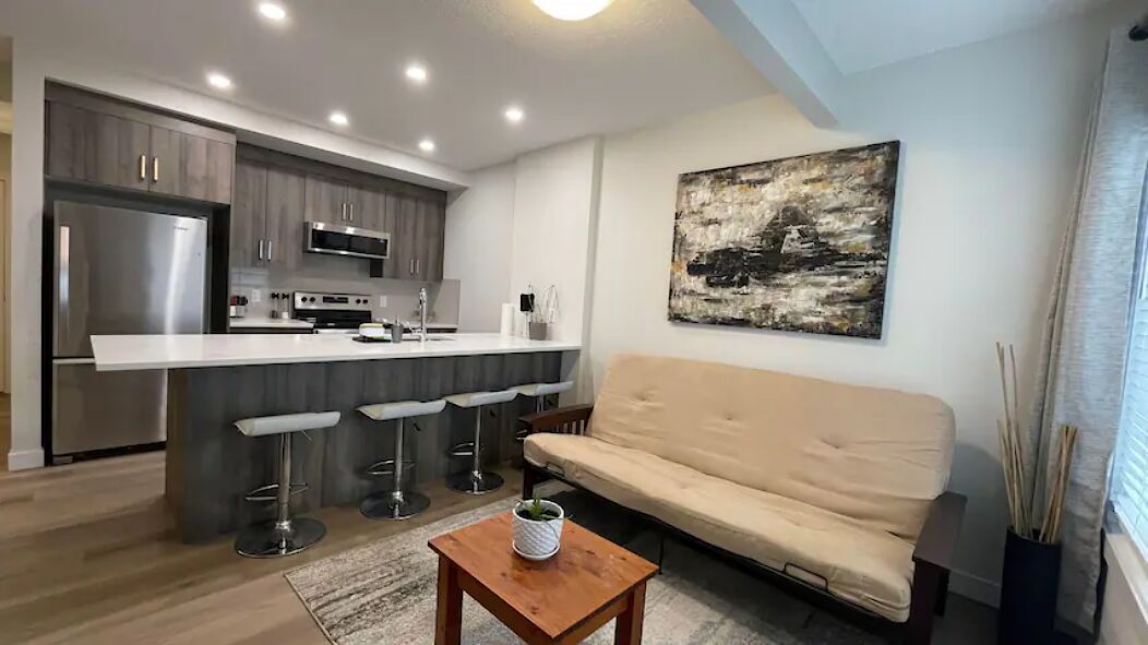 Calgary 2 bedrooms Apartment for rent. Property photo: 497350-1