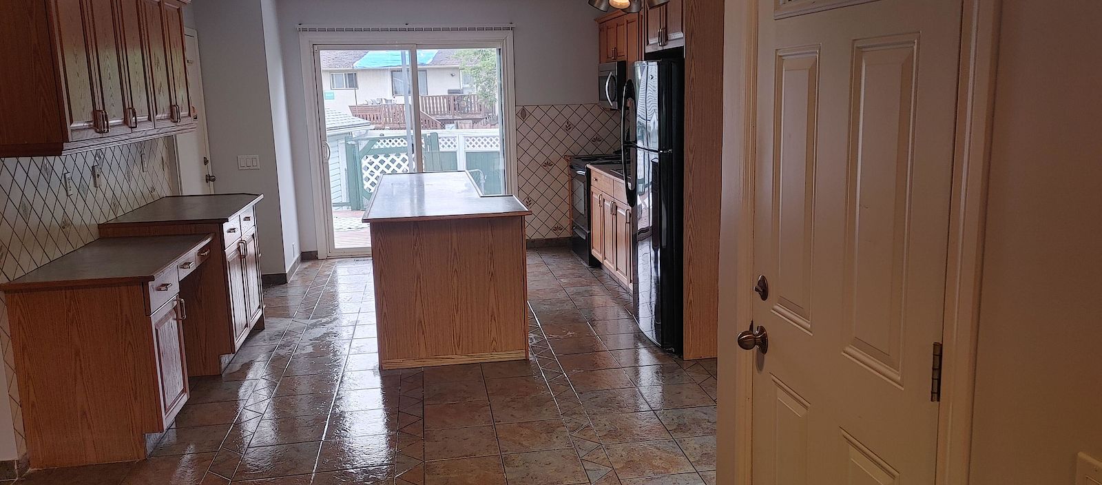 Calgary 3 bedrooms Main Floor for rent. Property photo: 497492-1