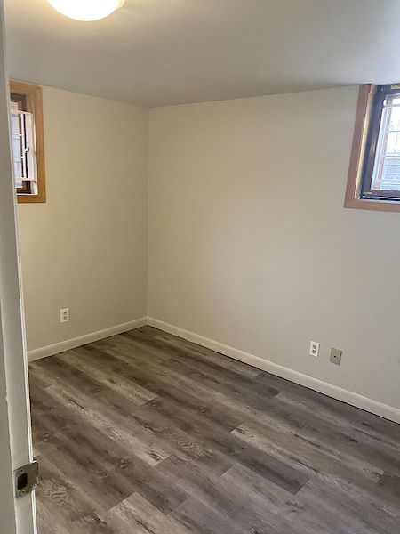 Calgary 2 bedrooms Basement for rent. Property photo: 497533-2