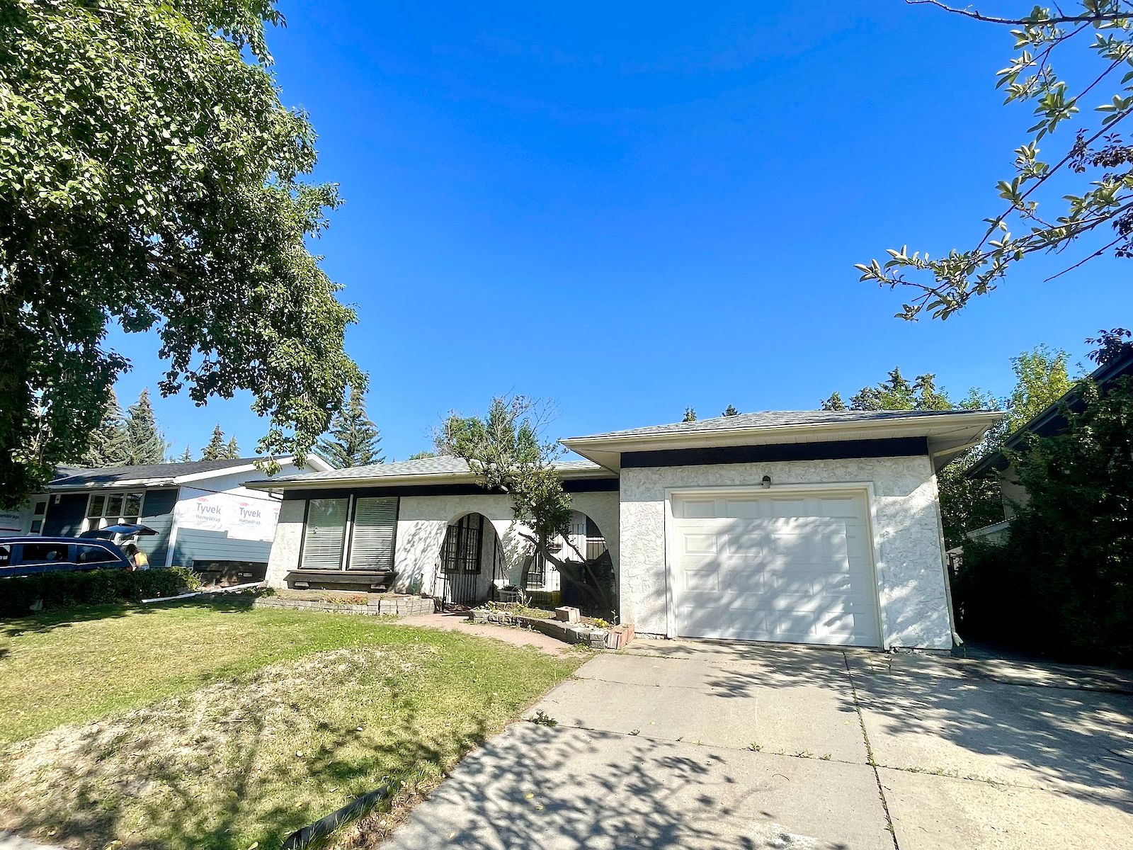 Calgary 3 bedrooms House for rent. Property photo: 497967-1