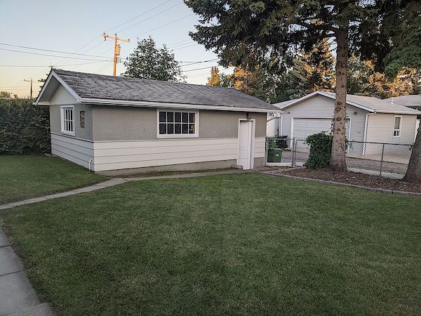 Calgary 3 + Den bedrooms House for rent. Property photo: 49822-2