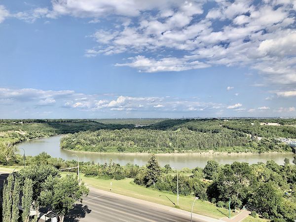 Amazing View Free Utilities New kitchen
