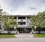 Vibrant Marda Loop area, spacious 2 Bed/2 Bath condo