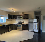 Location! Beautiful 1 Bedroom Apartment in Lower Mount Royal