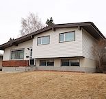Beautiful Family Home in Varsity/Detached Garage