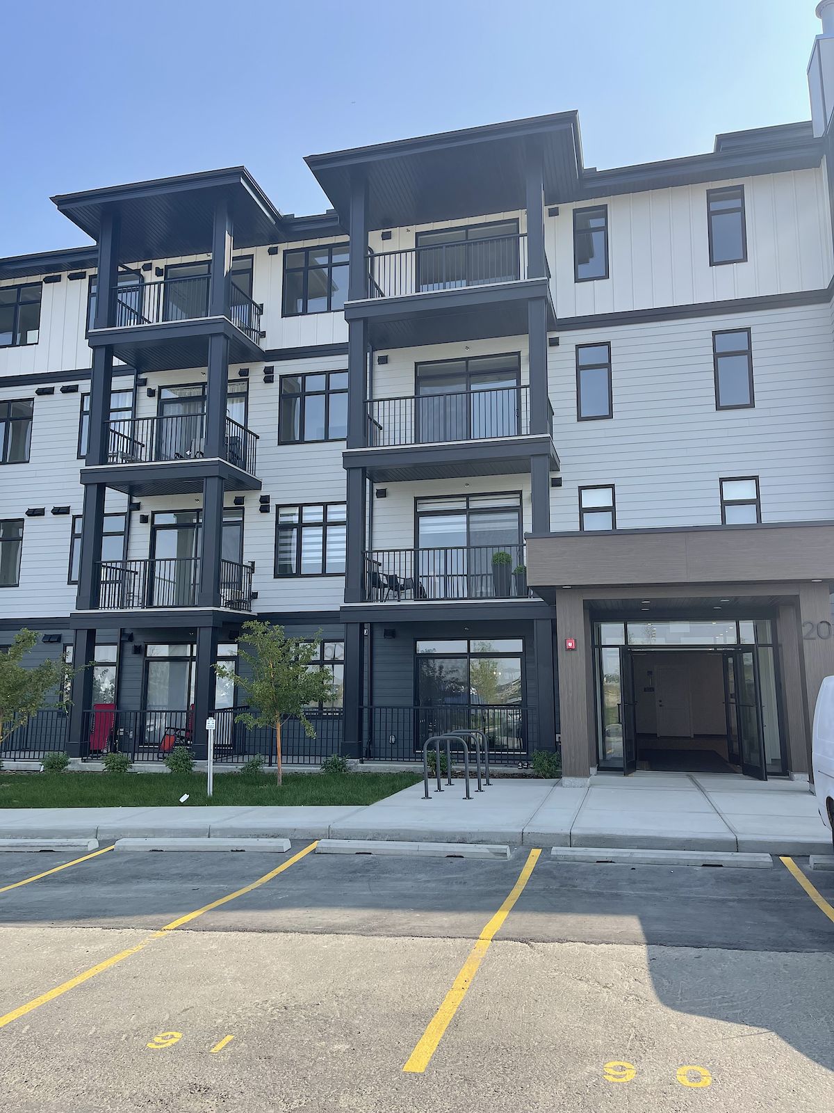Calgary 1 bedroom Condo Unit for rent. Property photo: 501845-1