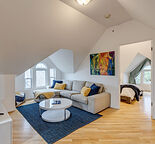 Beautiful 2-bedroom, walking distance from downtown
