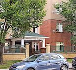 Renovated 2 bedrooms and 2 bathrooms condo