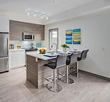 Fully Furnished Modern 1 bed 1 bath inner city condo - In Marda Loop