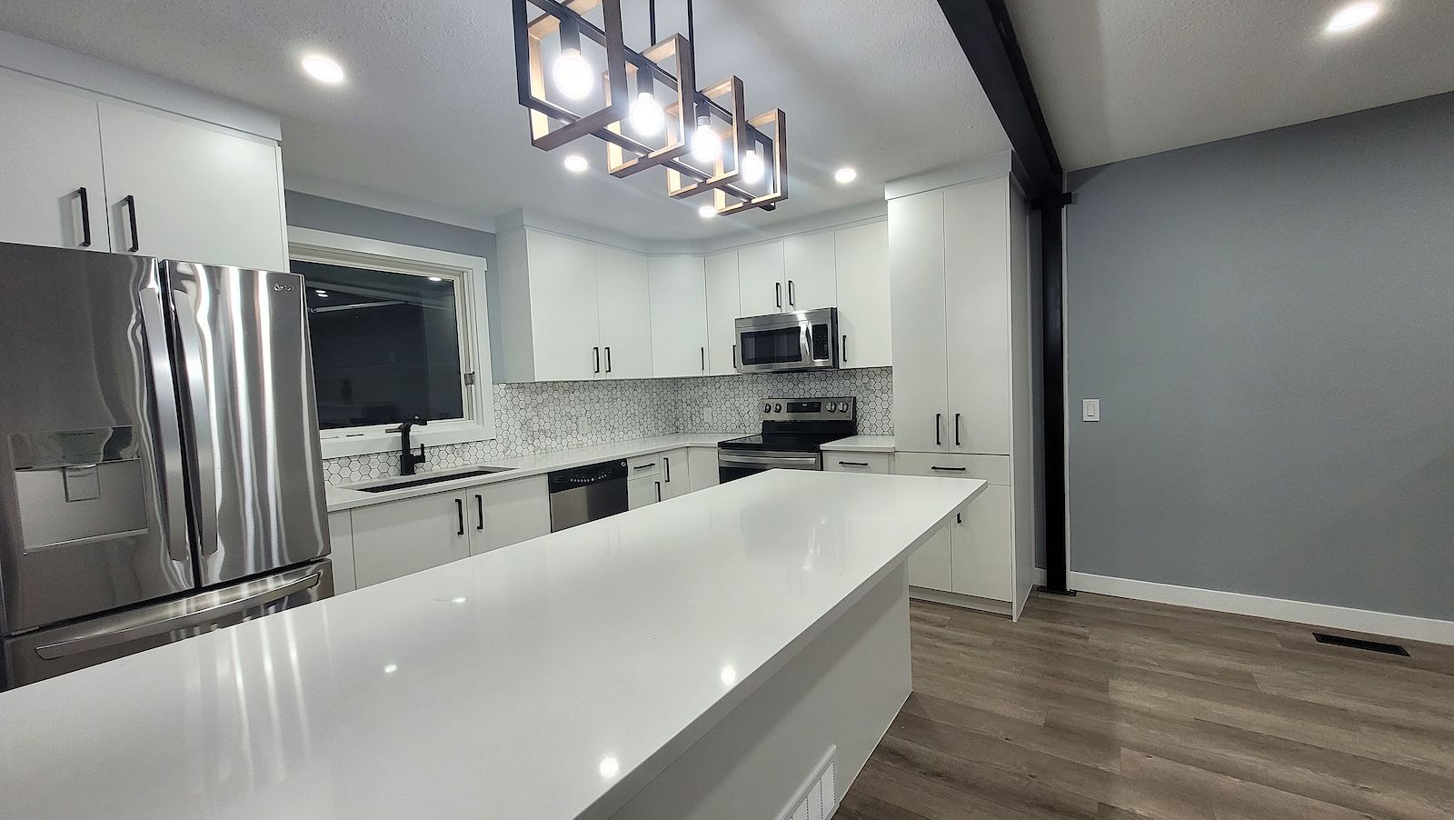 Calgary 4 + Den bedrooms House for rent. Property photo: 503266-1
