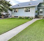 Reno'd 3 Bed 1 Bath + Basement. 5 Min walk to LRT 2 Min to Deerfoot or Memorial