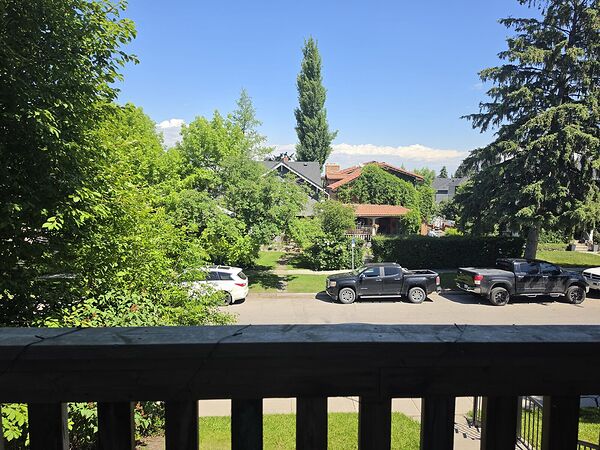Calgary 3 bedrooms Condo Unit for rent. Property photo: 503912-3