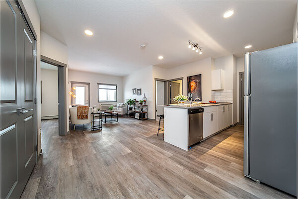 Edmonton 2 bedrooms Apartment for rent. Property photo: 505023-3